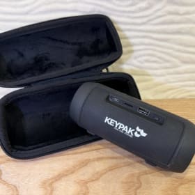 Wireless Bluetooth Speaker item