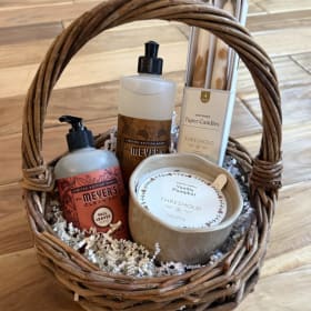 Meyer’s Hostess Basket item