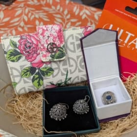 Item 17 - Gucci Basket item