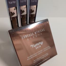 Assorted Skin Care/Protection Set 4 item