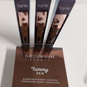 Assorted Skin Care/Protection Set 4 item