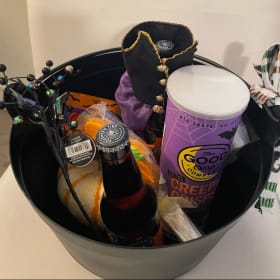 Holiday: Halloween Gift Cauldron item