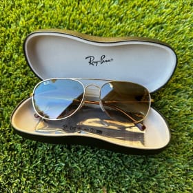 Ray-Ban Aviators item