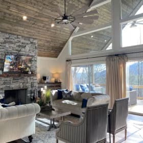 Travel: 1 Week stay, Sapphire, NC Cabin for 10 item