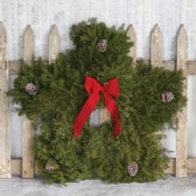 ⭐ 30" Star Holiday Wreath ⭐ item