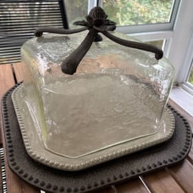 Decorative Cake Display item