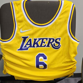 Lebron James Jersey item