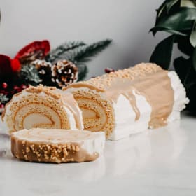 Maple cream and sugar Yule log item