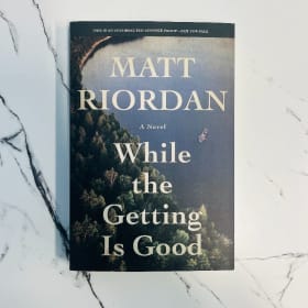 Thriller Fan Alert: 3 Collectible Proofs & A 2026 Title! item