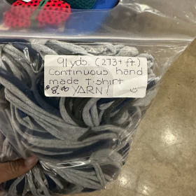 Casserole Trivets - T- Shirt Yarn item