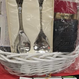 Bar Basket - Ice Bucket with 6 Blue Hobnail glasses item