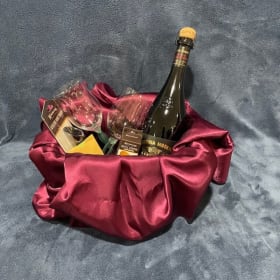 Wine Basket item