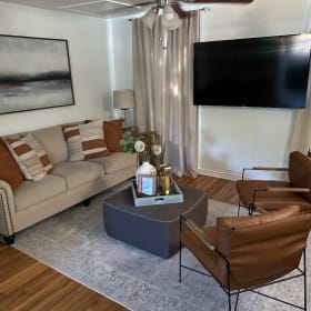 Fredricksburg Home Stay item