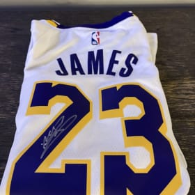 Authentic SIGNED White LeBron James Lakers Jersey item