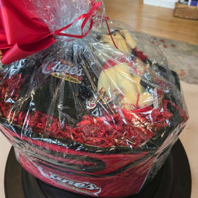 Raising Cane’s Gift Basket item
