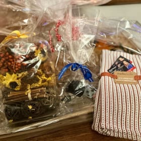 Fall-Themed Gift Basket item