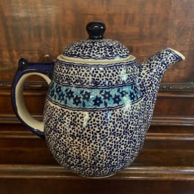 Boleslawiec Coffee/Tea Pot item