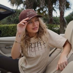 Born Worthy Collective Tee size XL item