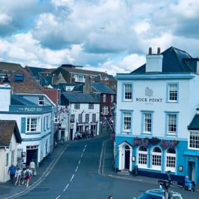 Long weekend in 3 bedroom Lyme Regis holiday home item