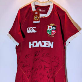 British & Irish Lions 2025 Team-Signed Rugby Shirt item
