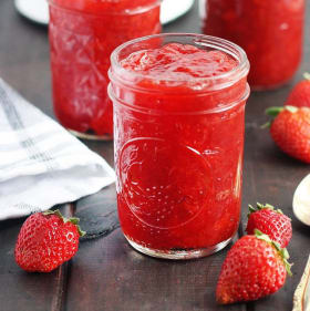 Strawberry- Large (250 ml) item