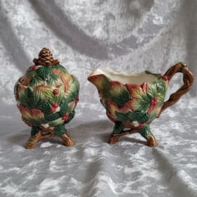 Fitz & Floyd sugar and creamer set item