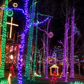 Family Basket #1: Winter Lights & Togetherness item