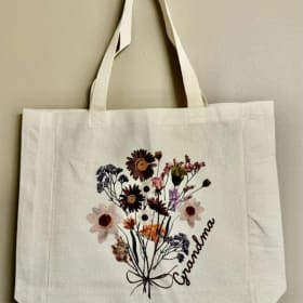 Grandma Tote item