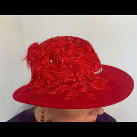 Elegant Red Wool Hat item