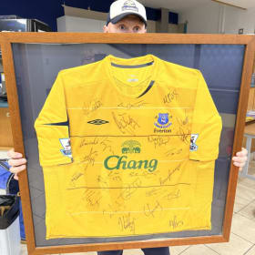 Signed and framed Everton top item