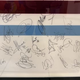 Signed and framed West Ham Utd top item