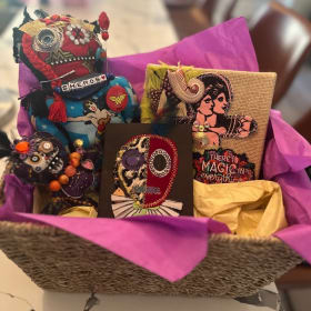 32–NOLA Magic Art & Spirit Set item