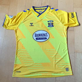 Signed Ash Taylor top item