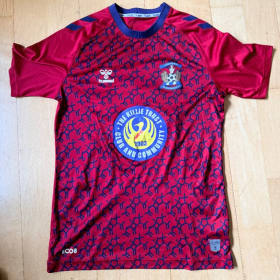 KFC women Mhairi Crooks signed top with killie Trust Logo item