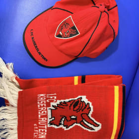 FC Kaiserslautern cap and scarf item