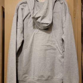XL light gray hoodie color logo item