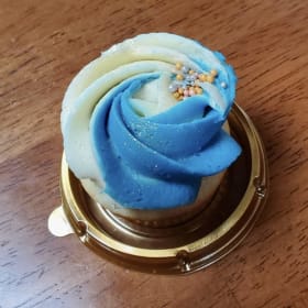 Colonel confection mini cupcake item