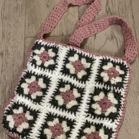 Pink, Green & White item