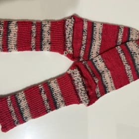 Wool Socks - Hand-crafted Washable - size 8, Red item