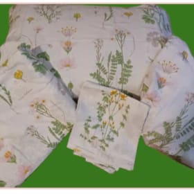 queen Ikea Duvet set item