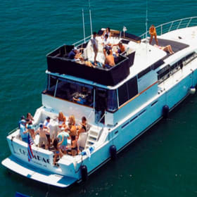 Champage Yacht Events. Party on a Yacht for 40 item