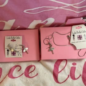 32 - Dance Jewelry & Dance Throw item