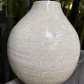 Moye Thompson Ceramics & Caroline Arnold Books item