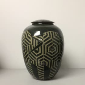 STUDIO 231. "Hexagonal Cube" item