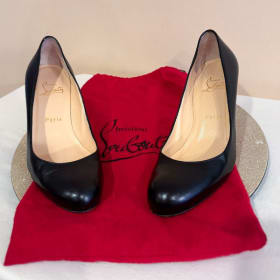 Vintage Christian Louboutin Round Toe Pump item