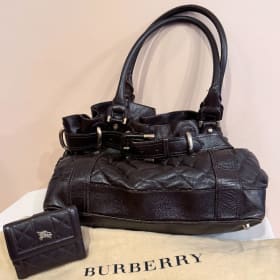 Vintage Burberry Quilted Enmore Shoulder Bag with Wallet item