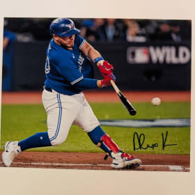 232 - Alejandro Kirk signed photo item