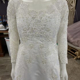 1960's Vintage Wedding Gown - V3 item
