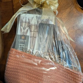 Cheers and Charcuterie Kit item