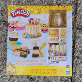 Item #15 - Playdoh Set item